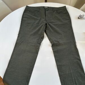 Linksoul Olive Green Boardwalker Performance Golf Pants (33/30)